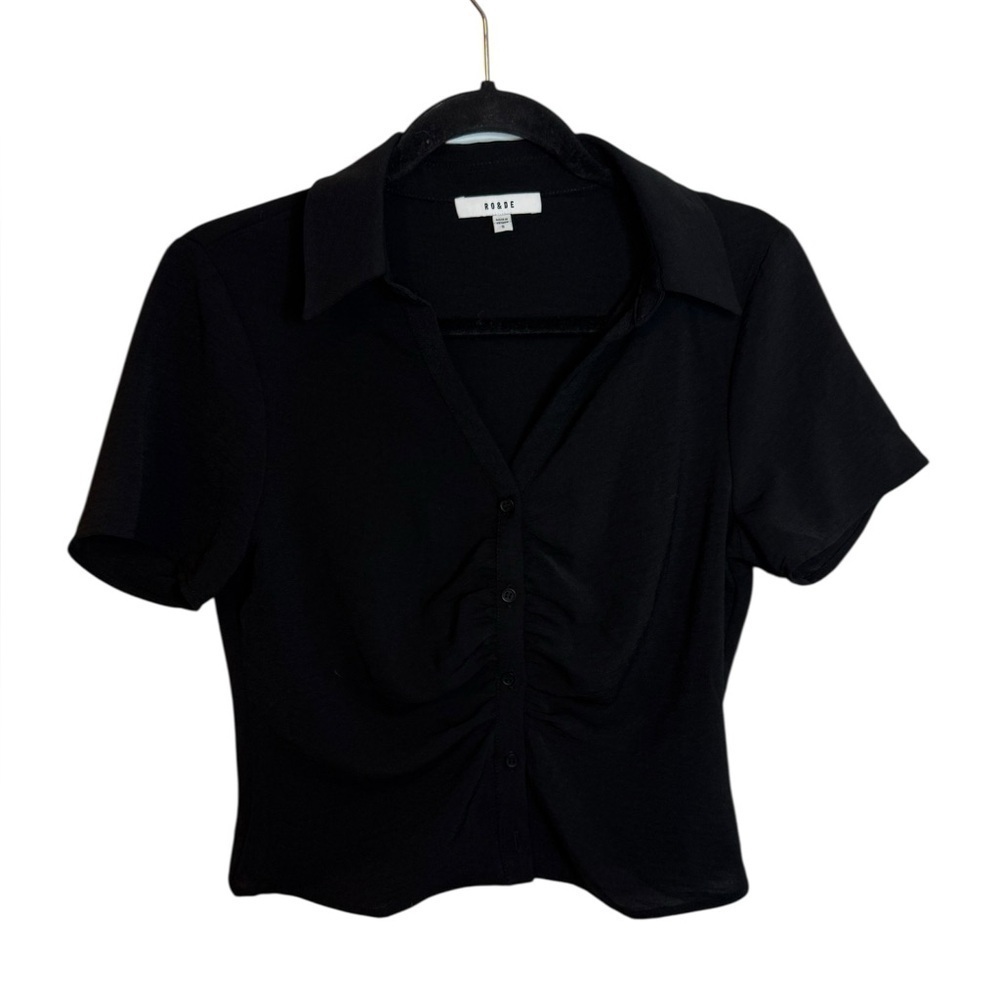 Ro & De Black Short Sleeve Ruched Button Down Blouse